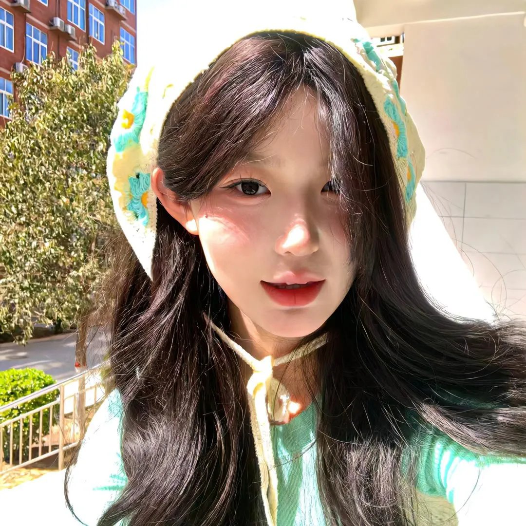 春光猎影 封面