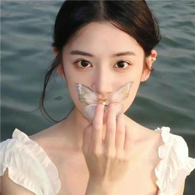 烽火丽人 封面